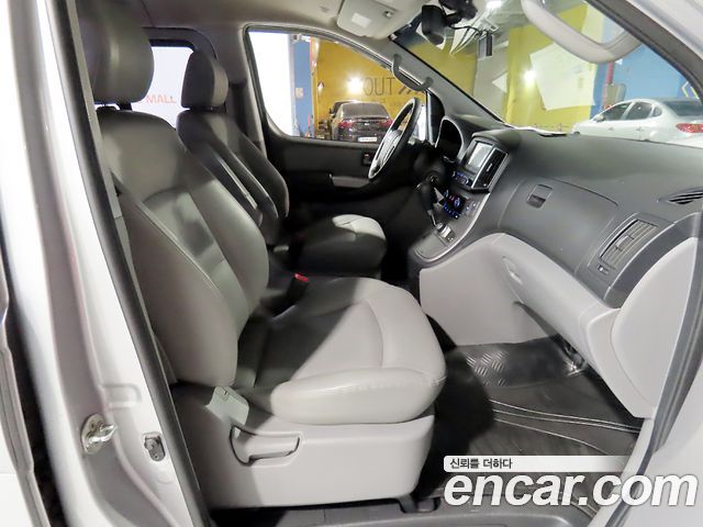 Hyundai Starex 2018 — photo 15