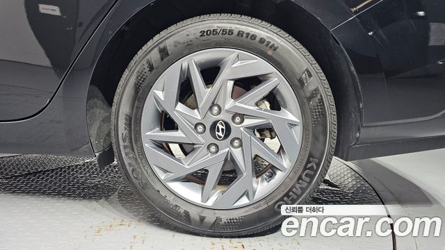Hyundai AVANTE 2024 — photo 7