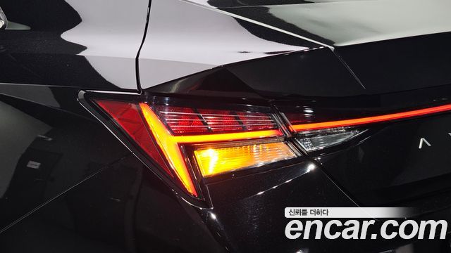 Hyundai AVANTE 2024 — photo 9