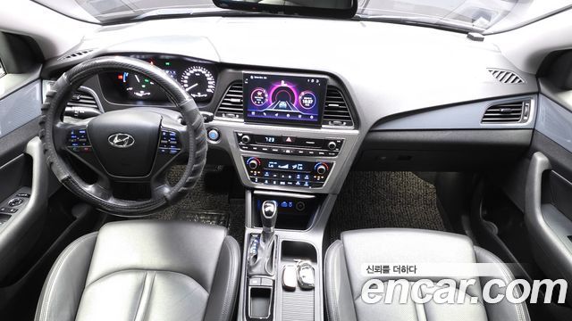 Hyundai Sonata 2016 — photo 10
