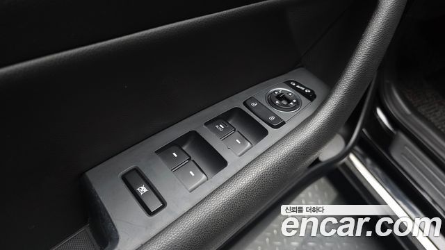 Hyundai Sonata 2016 — photo 26