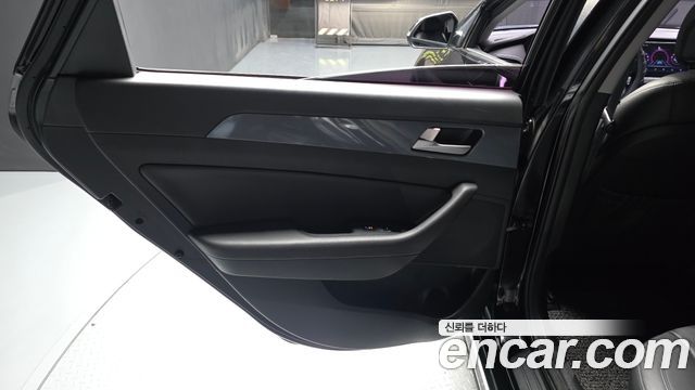 Hyundai Sonata 2016 — photo 15