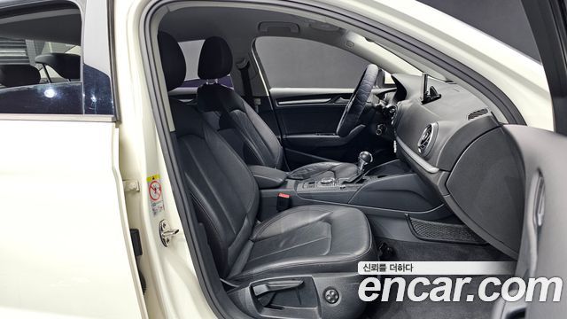 Audi A3 2014 — photo 11