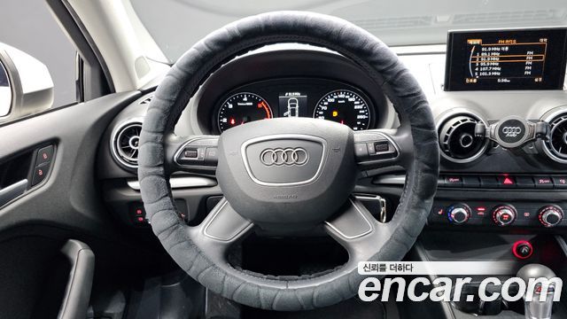 Audi A3 2014 — photo 13