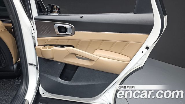 Kia Sorento 2025 — photo 15
