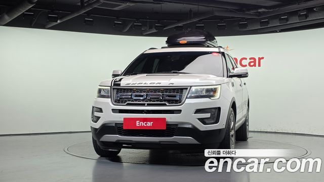 Ford Explorer 2016 — photo 3