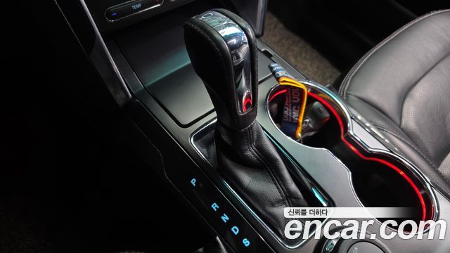 Ford Explorer 2016 — photo 9
