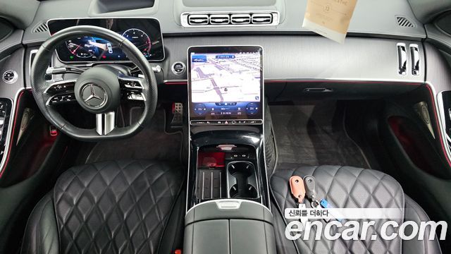 Mercedes-Benz S-Class 2023 — photo 10