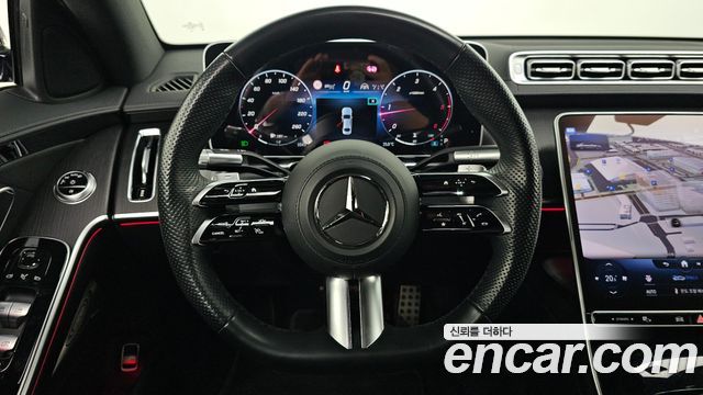 Mercedes-Benz S-Class 2023 — photo 19
