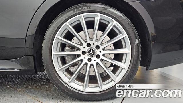 Mercedes-Benz S-Class 2023 — photo 7