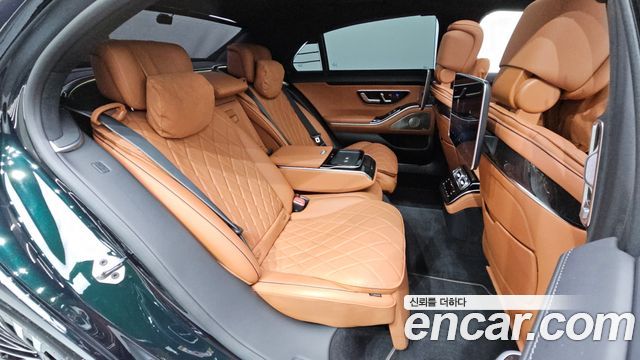 Mercedes-Benz S-Class 2021 — photo 17
