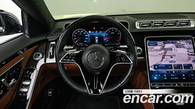 Mercedes-Benz S-Class 2021 — photo 19