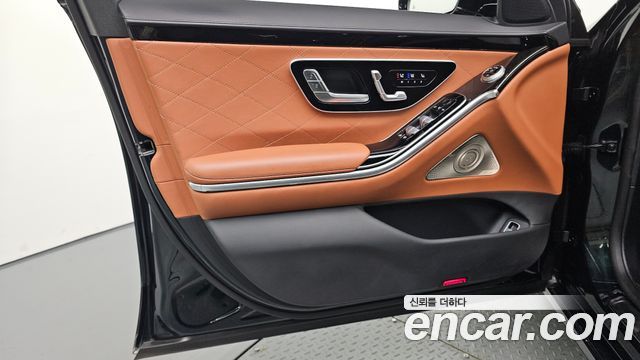 Mercedes-Benz S-Class 2021 — photo 14