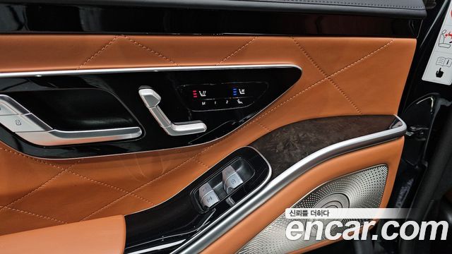 Mercedes-Benz S-Class 2021 — photo 29
