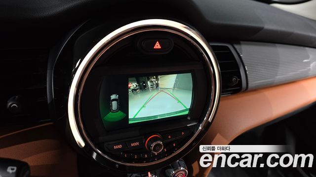 Mini Cooper 2021 — photo 20