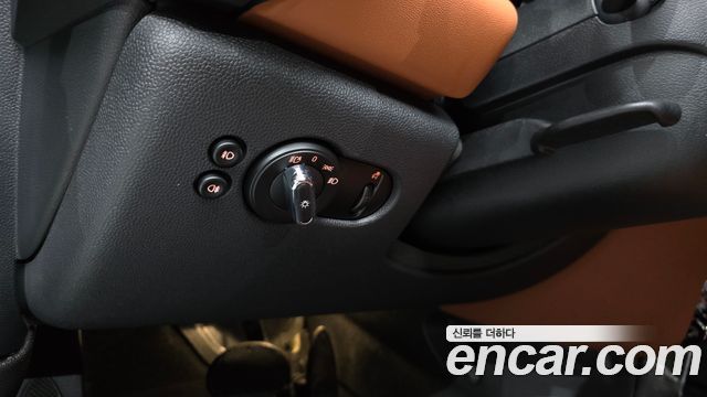 Mini Cooper 2021 — photo 22