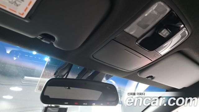 Kia K3 2019 — photo 24