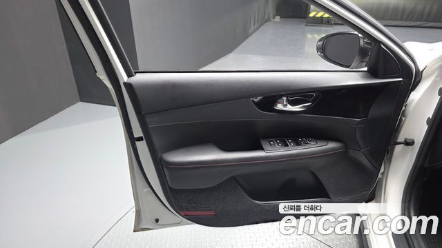 Kia K3 2019 — photo 14