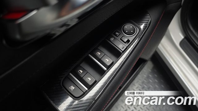 Kia K3 2019 — photo 28