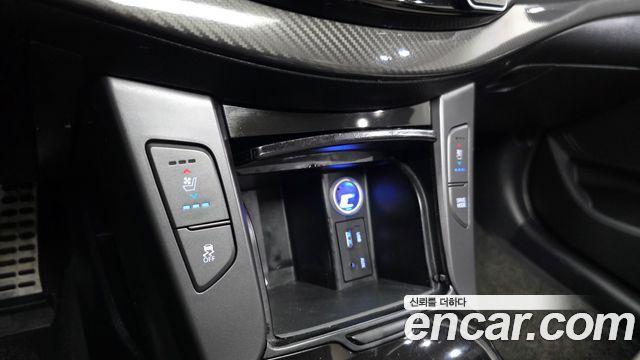 Hyundai i40 2016 — photo 32