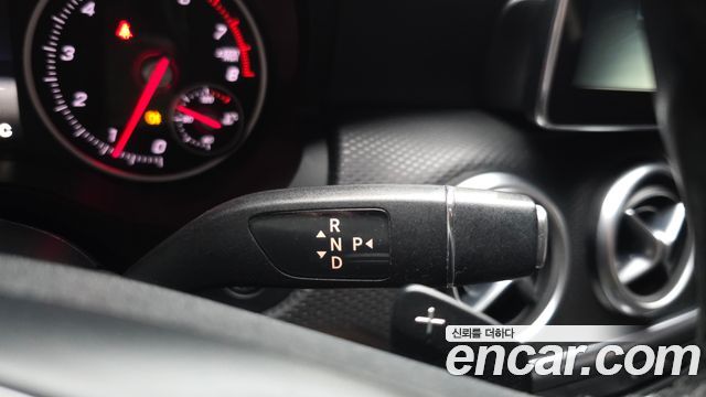 Mercedes-Benz A-Class 2016 — photo 9