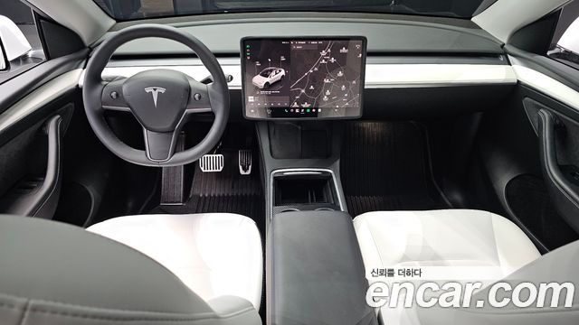 Tesla Model Y 2023 — photo 10
