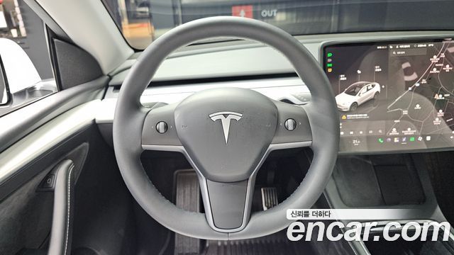 Tesla Model Y 2023 — photo 19