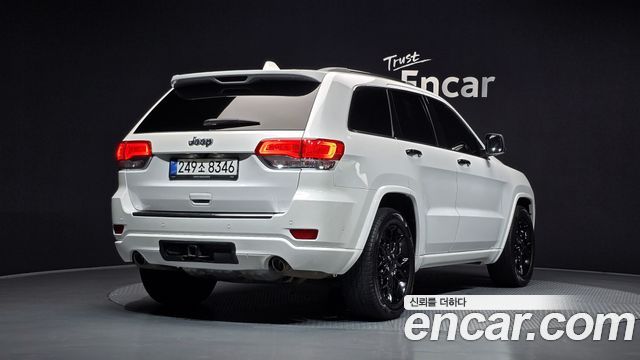 Jeep Cherokee 2019 — photo 2