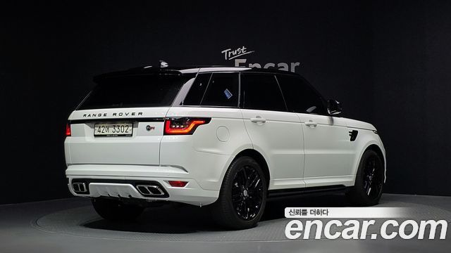 Land Rover Range Rover Sport 2017 — photo 2