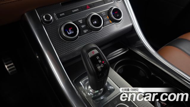 Land Rover Range Rover Sport 2017 — photo 9