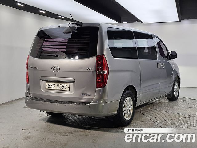 Hyundai Starex 2016 — photo 4