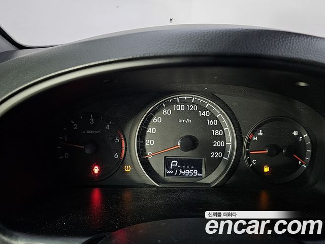 Hyundai Starex 2016 — photo 6