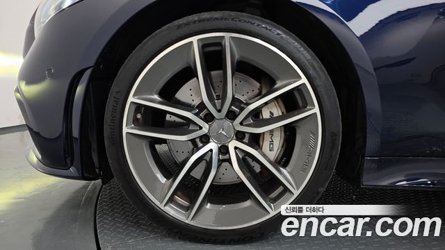 Mercedes-Benz CLS-Class 2020 — photo 5