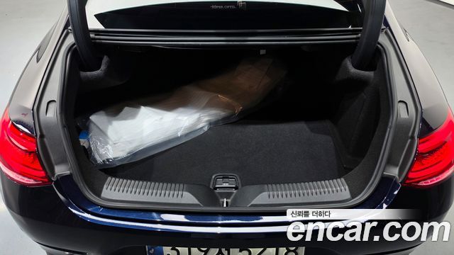 Mercedes-Benz CLS-Class 2020 — photo 24