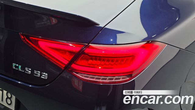 Mercedes-Benz CLS-Class 2020 — photo 9