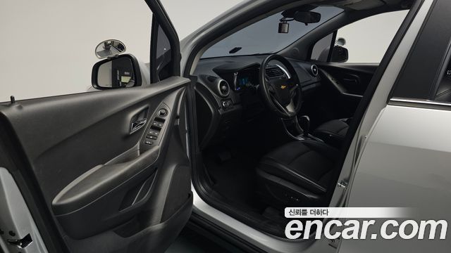 Chevrolet Korea Trax 2016 — photo 13