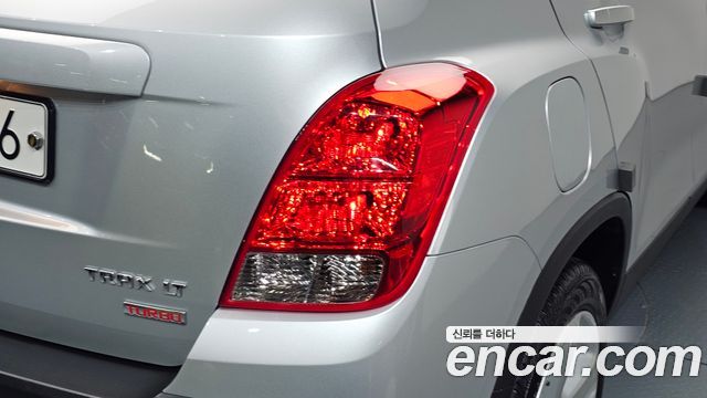 Chevrolet Korea Trax 2016 — photo 9