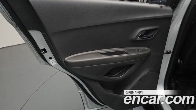 Chevrolet Korea Trax 2016 — photo 15