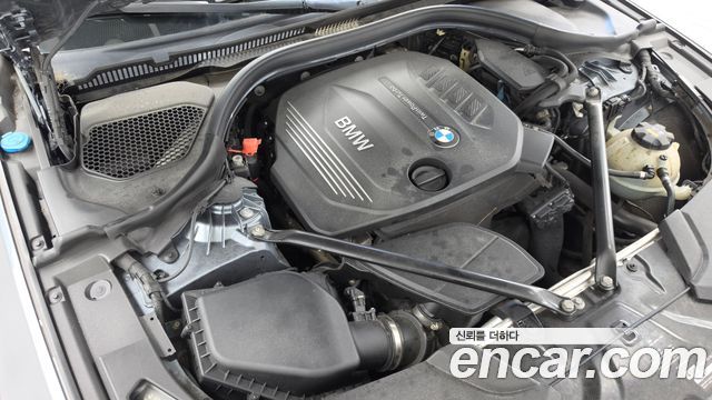 BMW 5-Series 2017 — photo 6