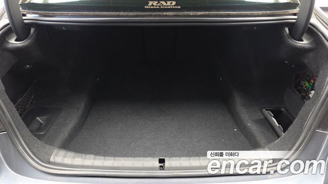 BMW 5-Series 2017 — photo 20
