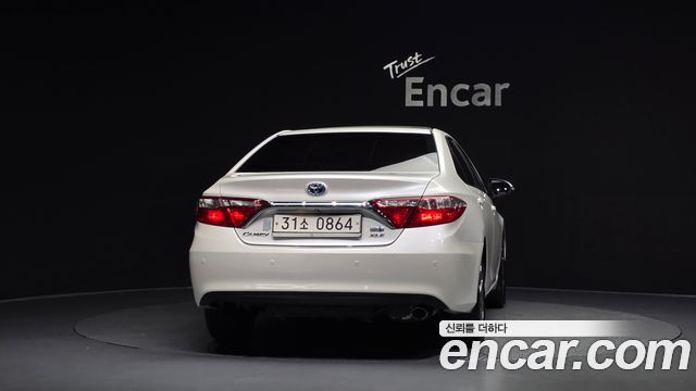 Toyota Camry 2016 — photo 4