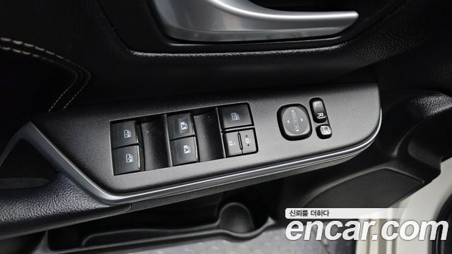 Toyota Camry 2016 — photo 30