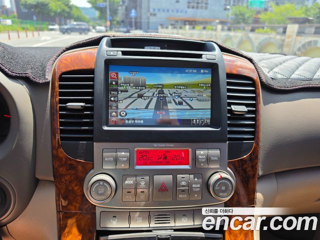 Kia Canival 2012 — photo 13