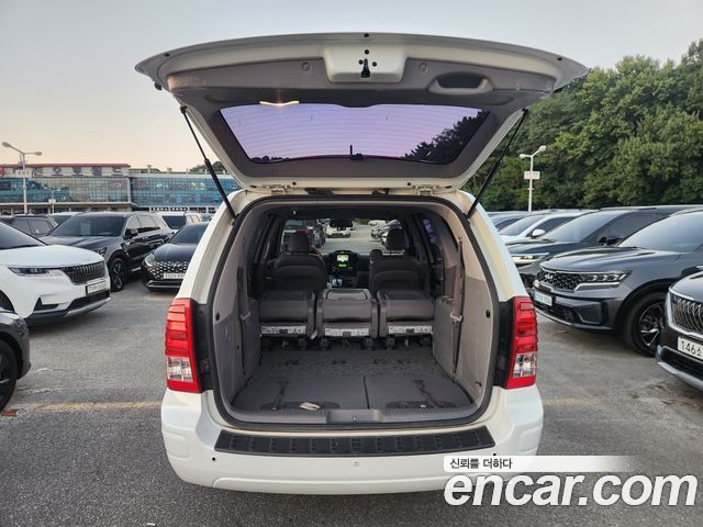 Kia Canival 2014 — photo 6