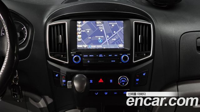 Hyundai Starex 2019 — photo 20