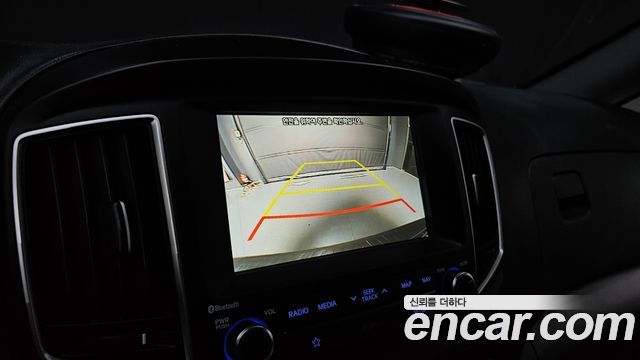 Hyundai Starex 2019 — photo 22