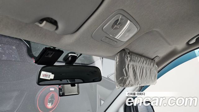 Hyundai Starex 2019 — photo 28