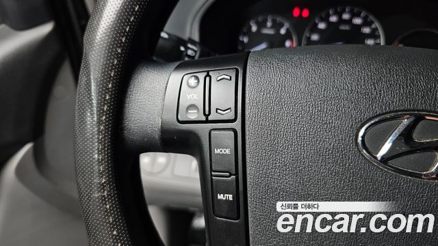Hyundai Starex 2019 — photo 30