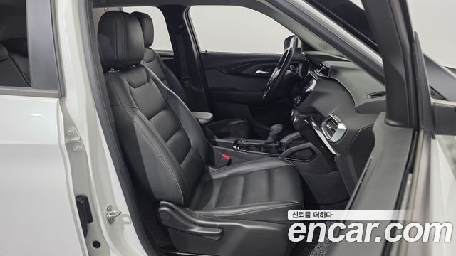 Chevrolet Korea Trailblazer 2021 — photo 16