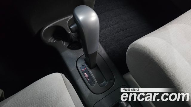 Nissan Cube 2011 — photo 9